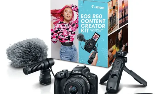 EOS R50 Content Creator Kit
