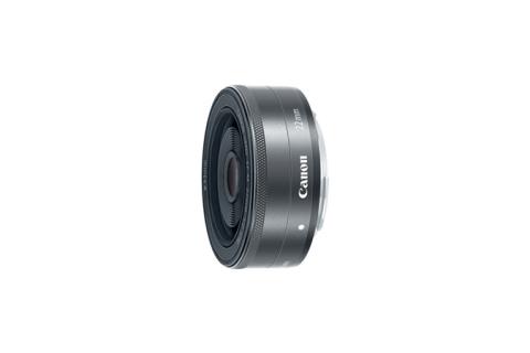 新品級◆Canon EF-M 22mm F2 STM グラファイト◆6580 EF-M 22mm f/2 STM | CanonCL