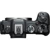 EOS R8